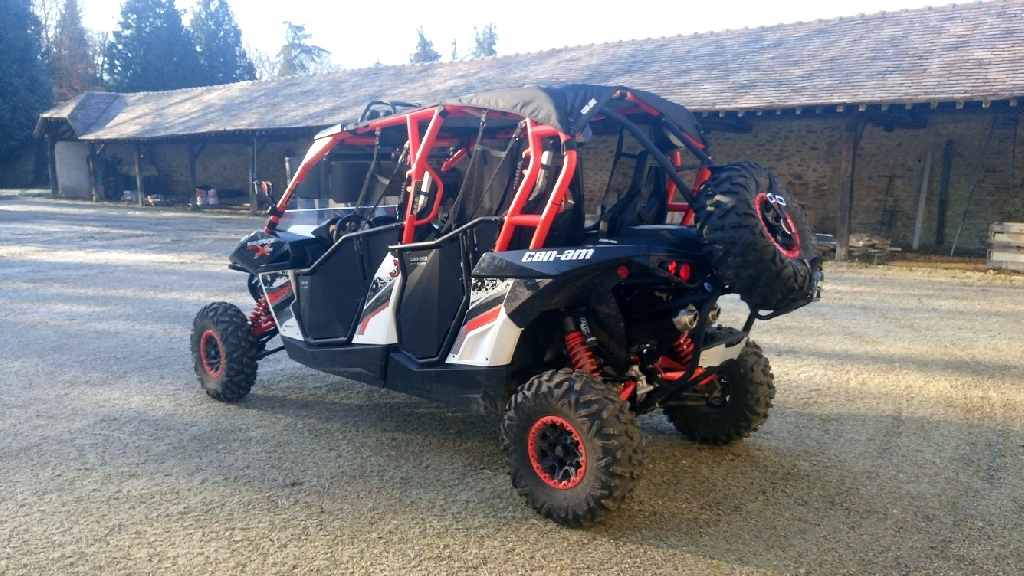 CAN-AM Maverick 1000 R MAX 2015 photo 2