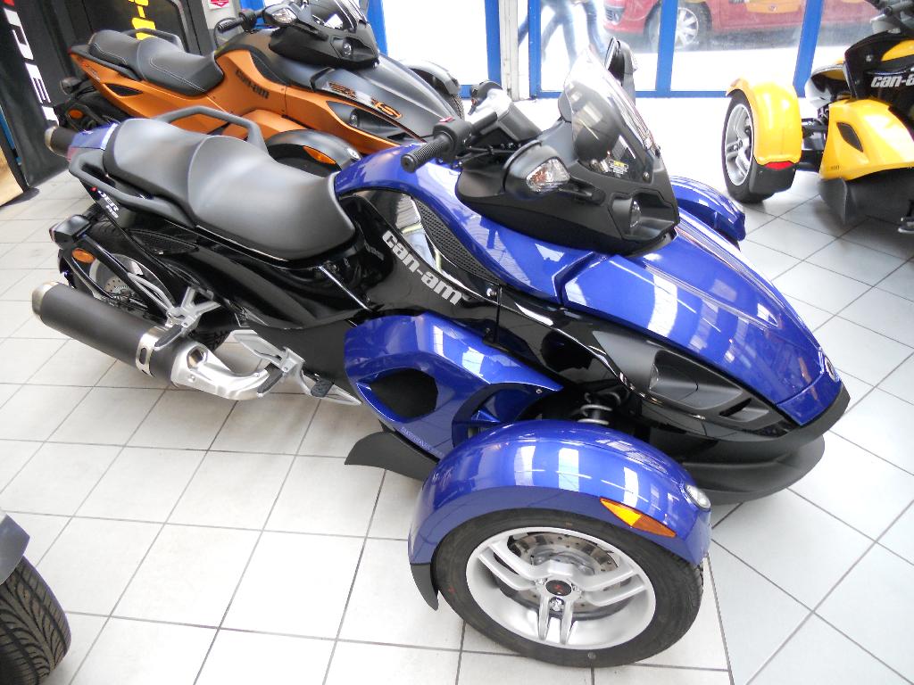CAN-AM Spyder 998 rs se5 2011