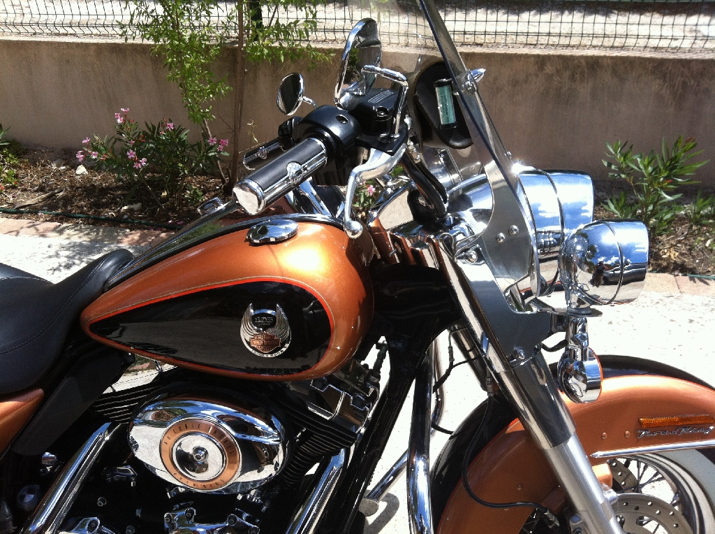 HARLEY-DAVIDSON Road King 1584 serie anniversaire  2008 photo 2