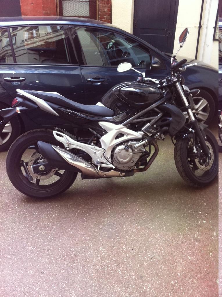 SUZUKI SFV 650 Gladius  2010 photo 2