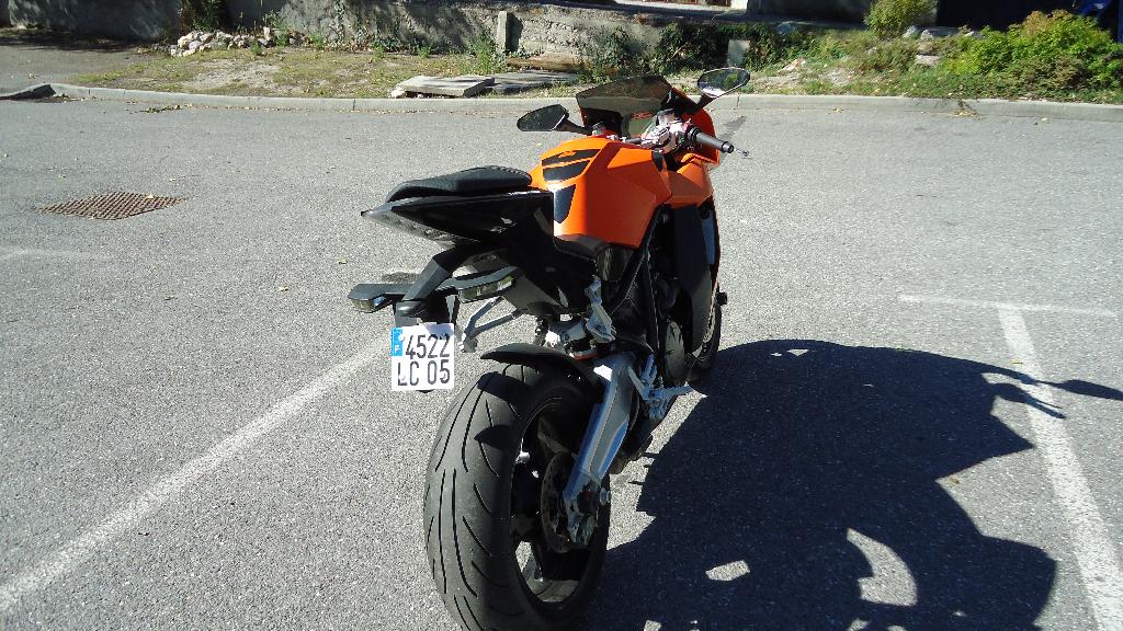 KTM 1190 RC8  2009 photo 3