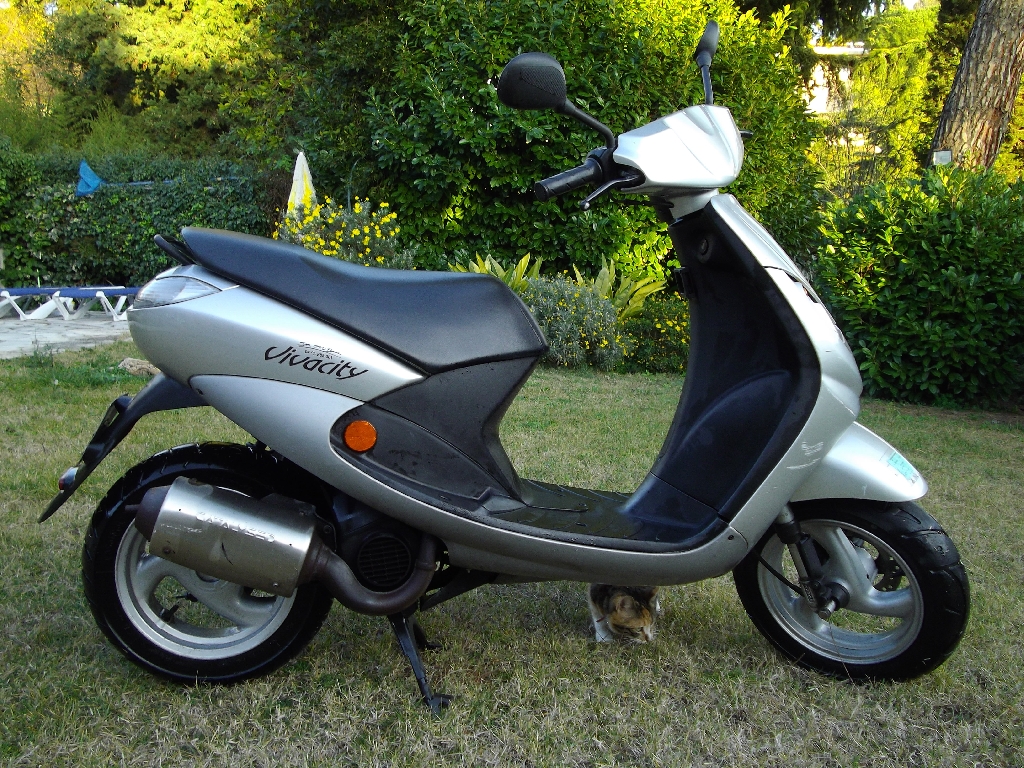 PEUGEOT Vivacity 50  2007 photo 2