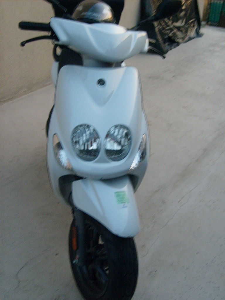 YAMAHA Neo's  2011 photo 2