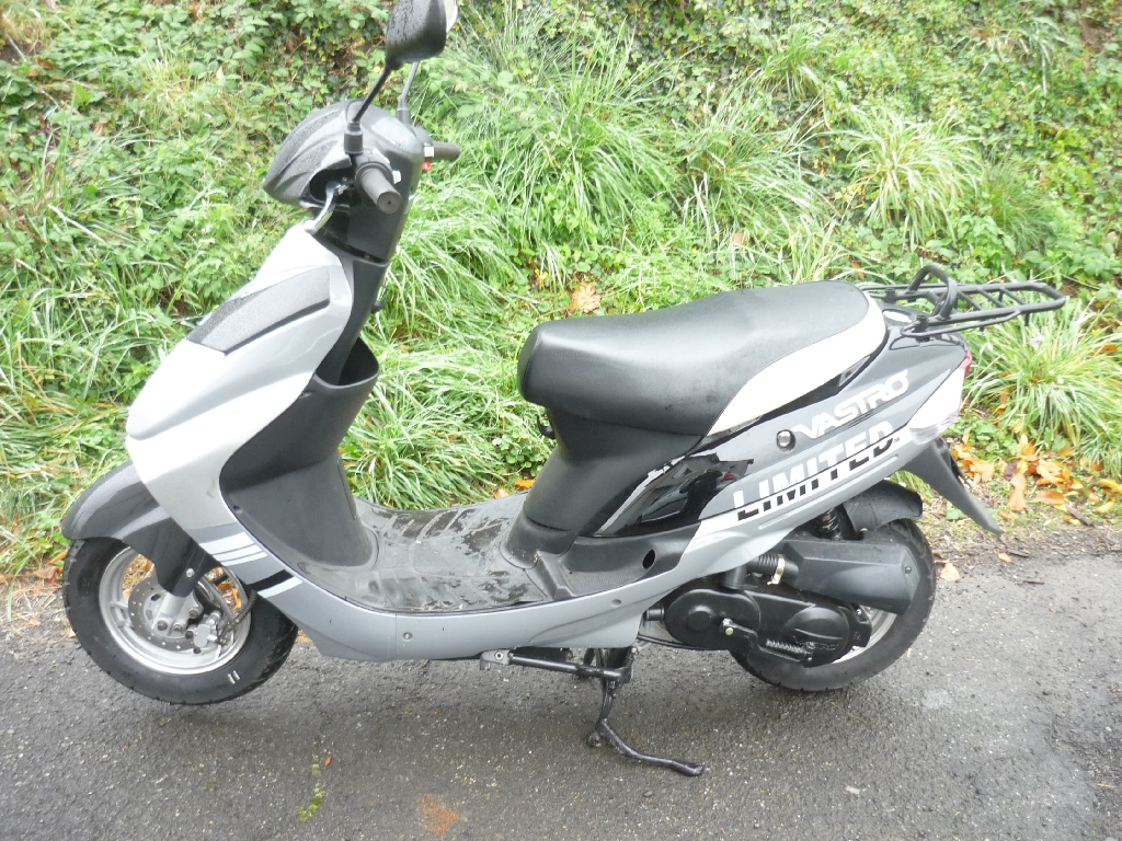 VASTRO AS 50  2010 photo 2