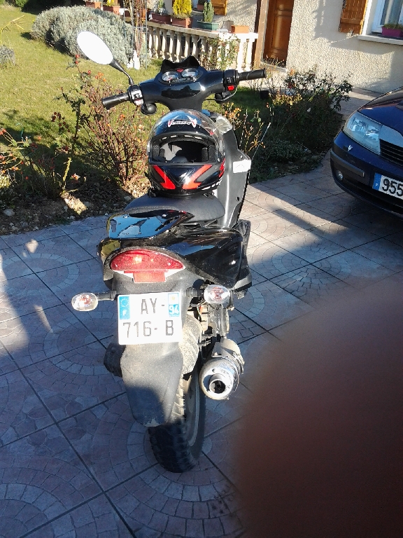 YIYING YY 50 QT-0  2009 photo 3