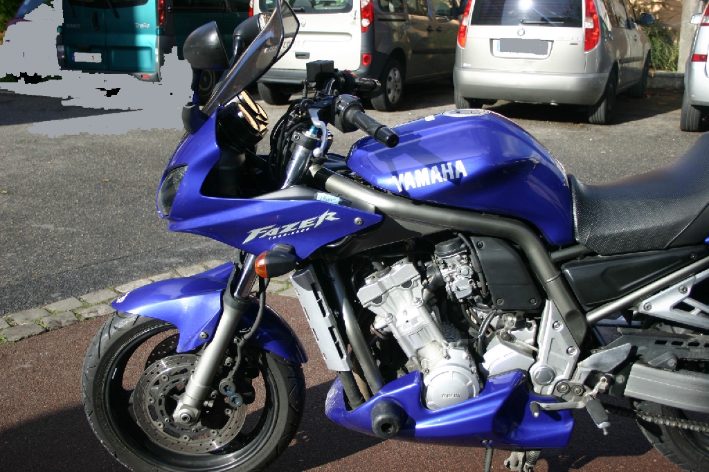 YAMAHA FZ1 S Fazer 1000  2002 photo 2