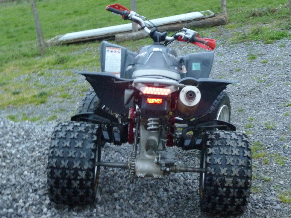 YAMAHA YFZ 450  2007 photo 3