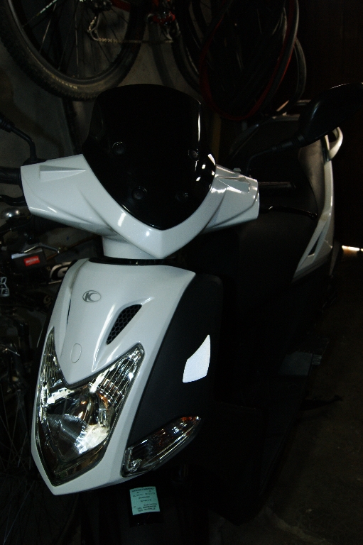 KYMCO Agility 50  2010 photo 3