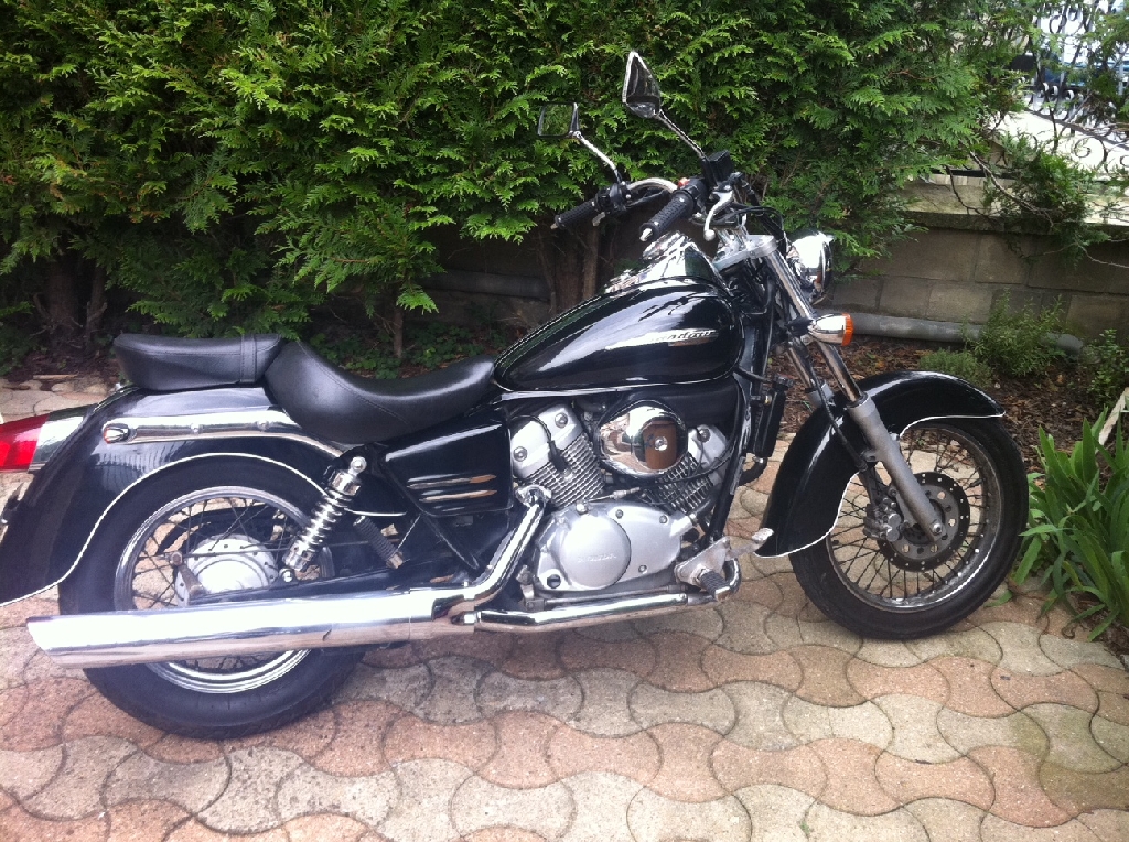 HONDA Shadow 125  2002 photo 2
