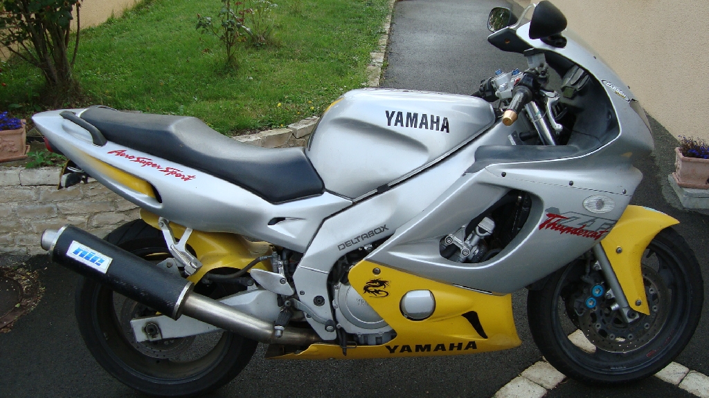 YAMAHA YZF-R6 600  1996