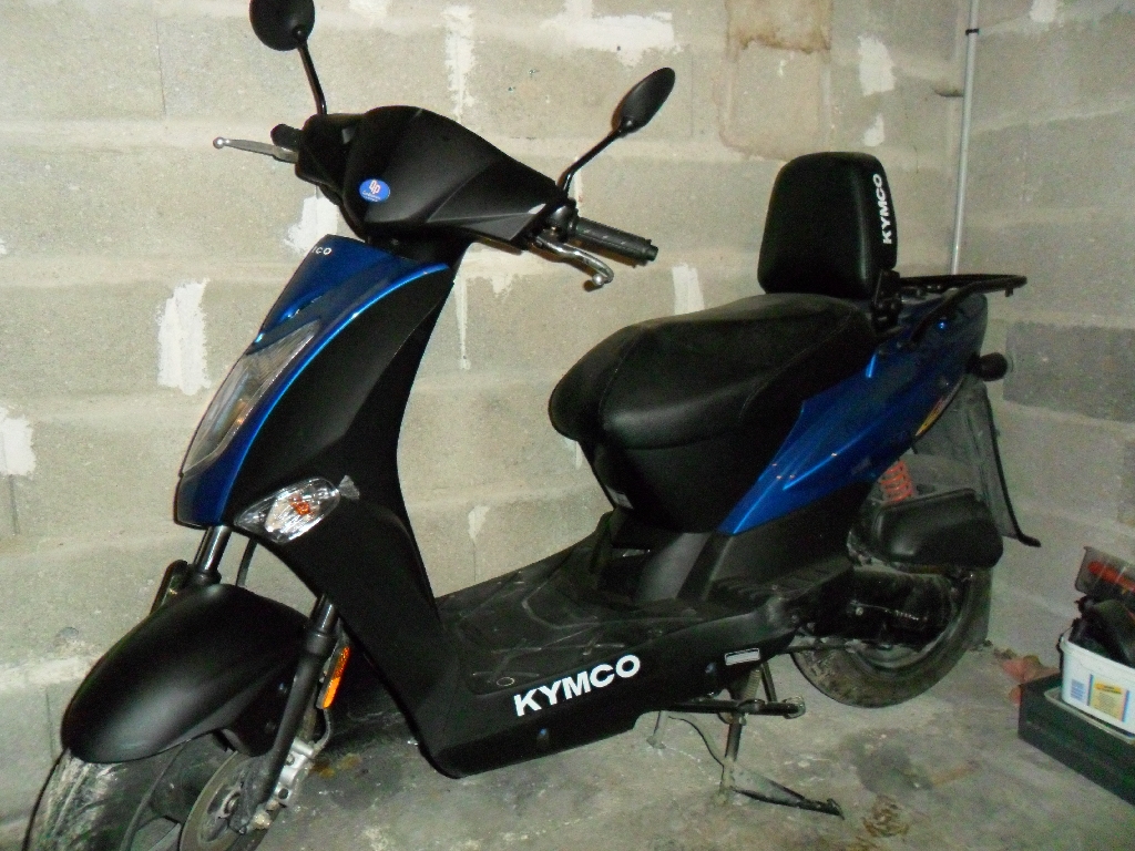 KYMCO Agility 50  2009 photo 2