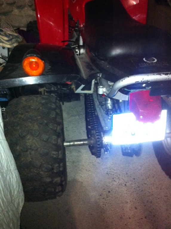 ADLY Crusader 300  2007 photo 2