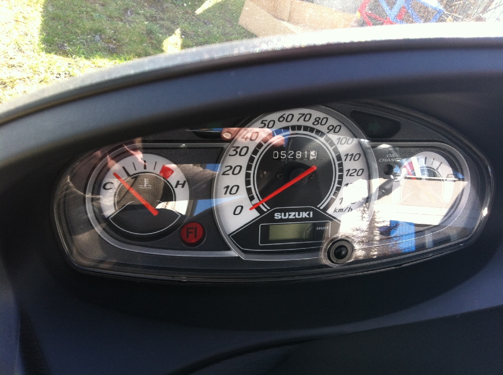 SUZUKI Burgman 125  2009 photo 2