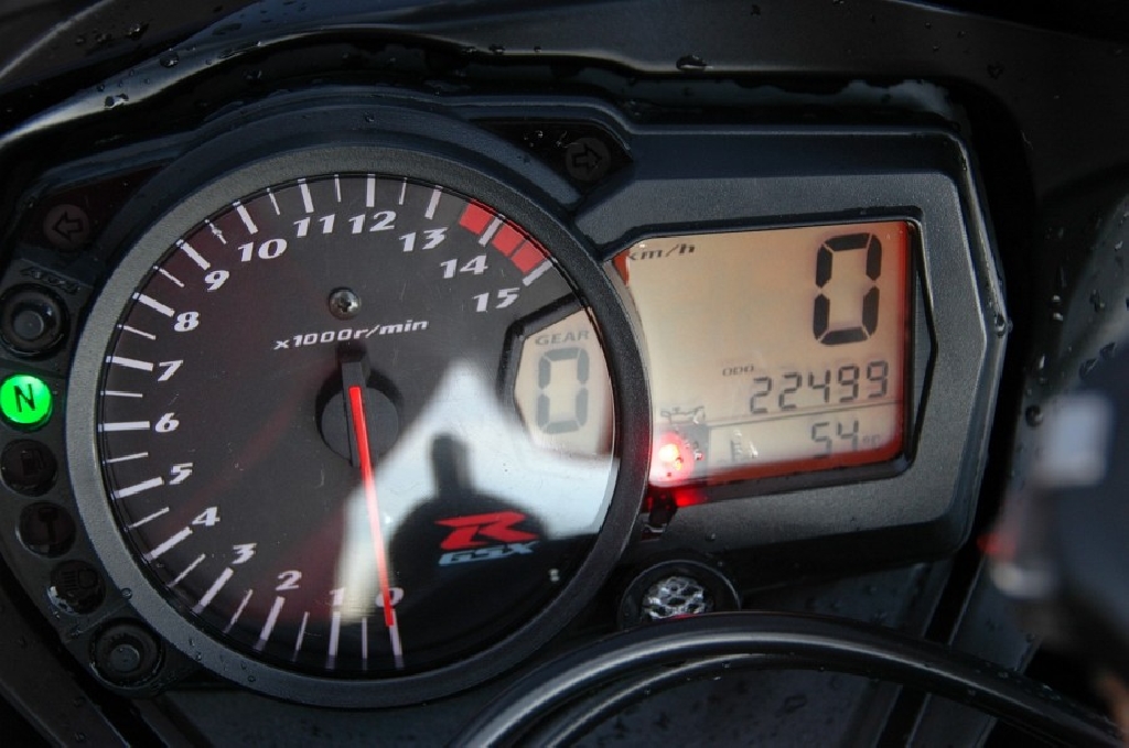 SUZUKI GSX-R 1000  2005 photo 3
