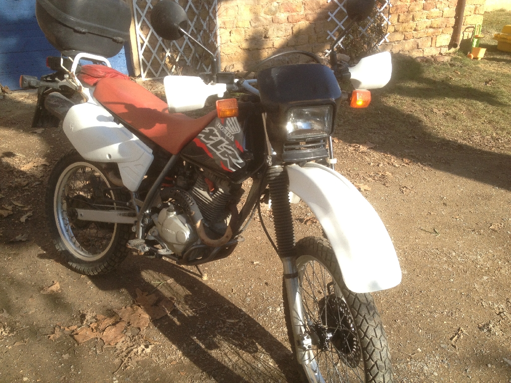 HONDA XLR 125  1998 photo 2