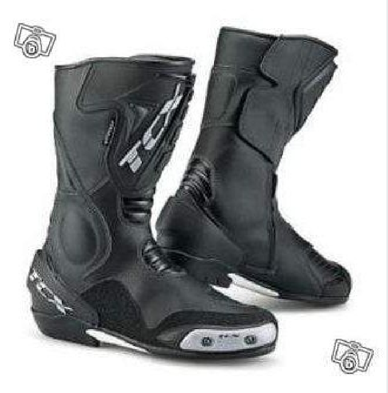 Equipements route Bottes occasion : Bottes Moto Racing TCX Boots SS SPORT Noires photo 3