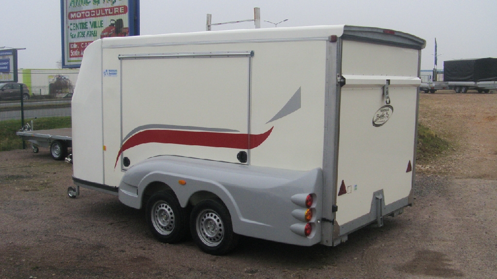Accessoires Remorque occasion : REMORQUE FOURGON BARBOT photo 2