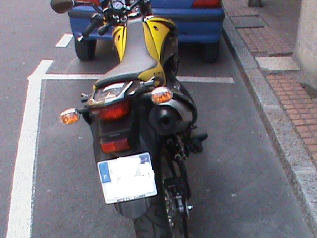 SUZUKI DR 125 SM  2010 photo 2