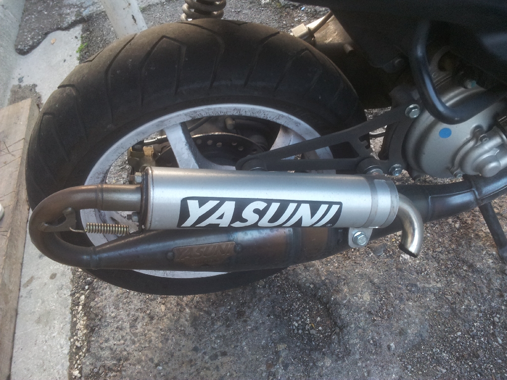 MBK Nitro 50  2010 photo 2