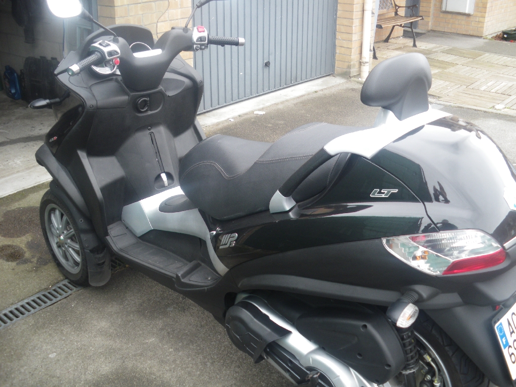 PIAGGIO MP3 400 LT 2009 photo 3