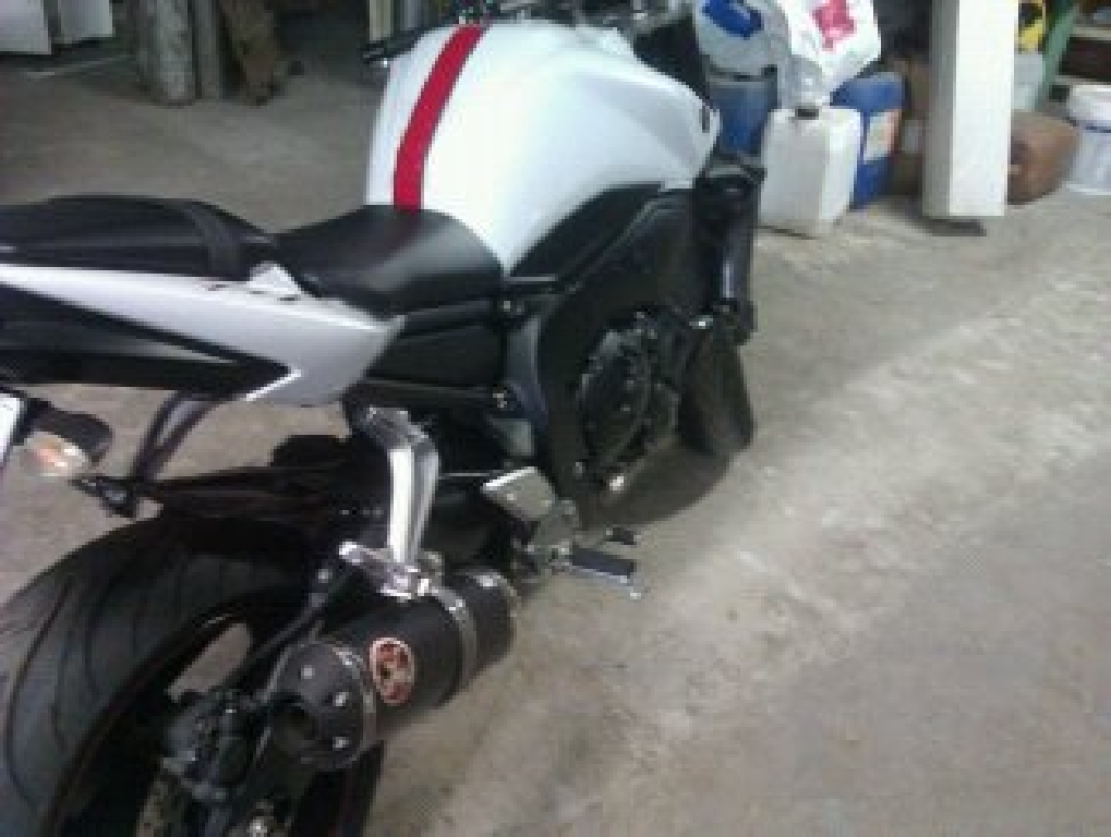 YAMAHA FZ1 N 1000  2008 photo 2