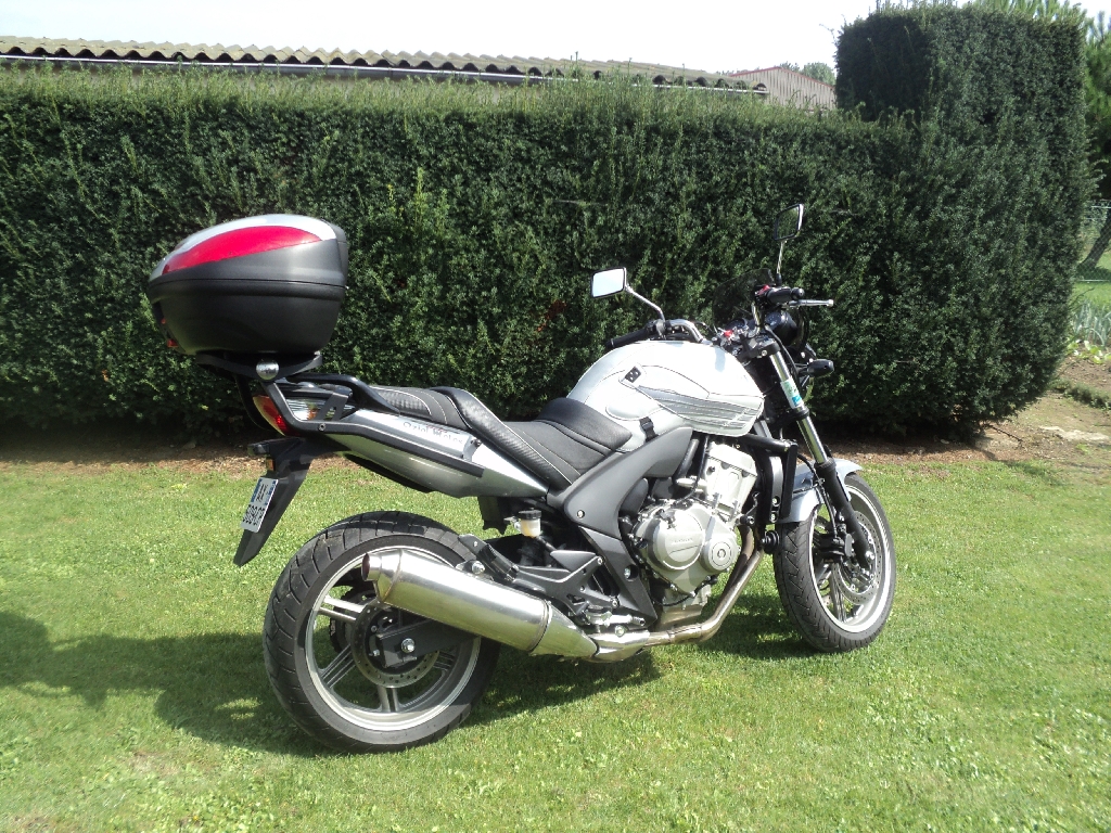 HONDA CBF 600  2008 photo 2