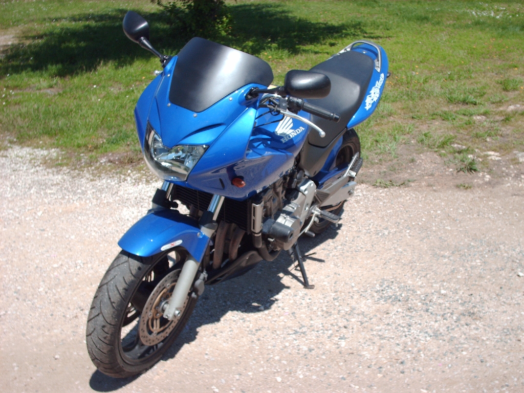 HONDA CB 600 Hornet S 2002 photo 2