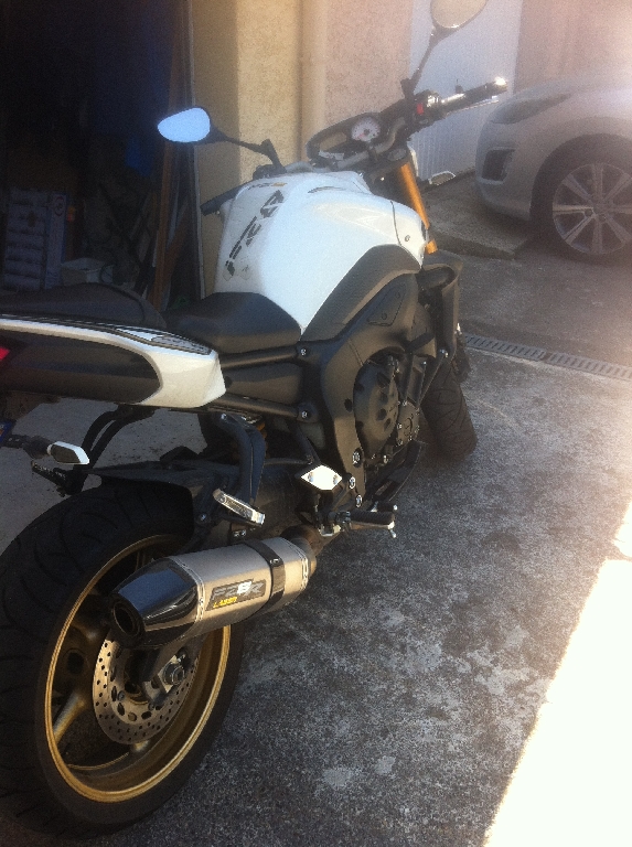 YAMAHA FZ8 N 800 SP-R 2011 photo 2