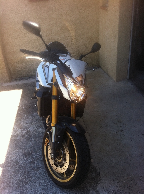 YAMAHA FZ8 N 800 SP-R 2011 photo 3