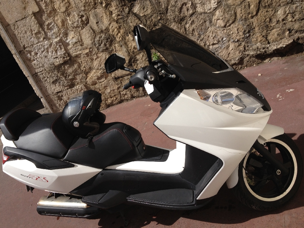 PEUGEOT Satelis 125 RS 2011 photo 3