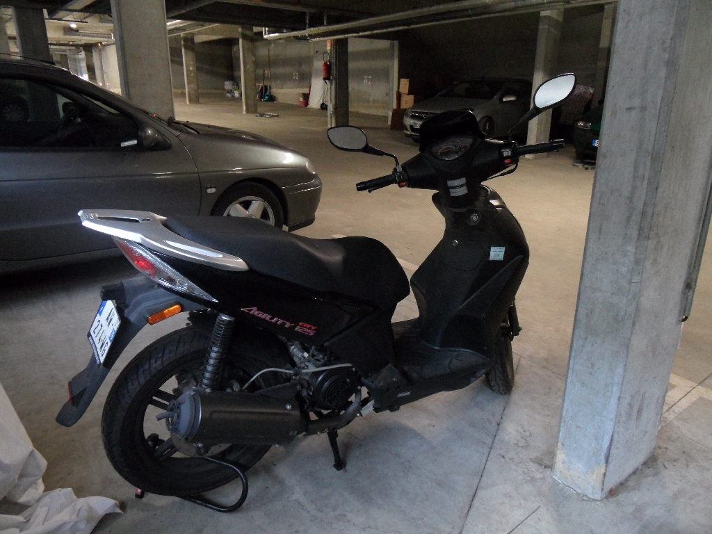 KYMCO Agility 125 City  2010 photo 2
