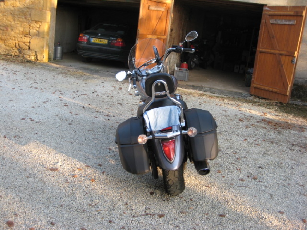 YAMAHA XVS 1300 A Midnight Star  2010 photo 3