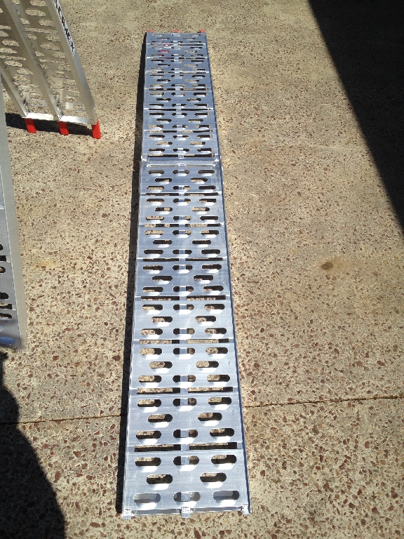 Accessoires Autres occasion : Rampe repliable Alu photo 2