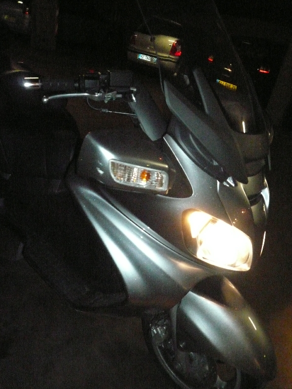 SUZUKI Burgman 650 EXECUTIVE ABS  2010 photo 3