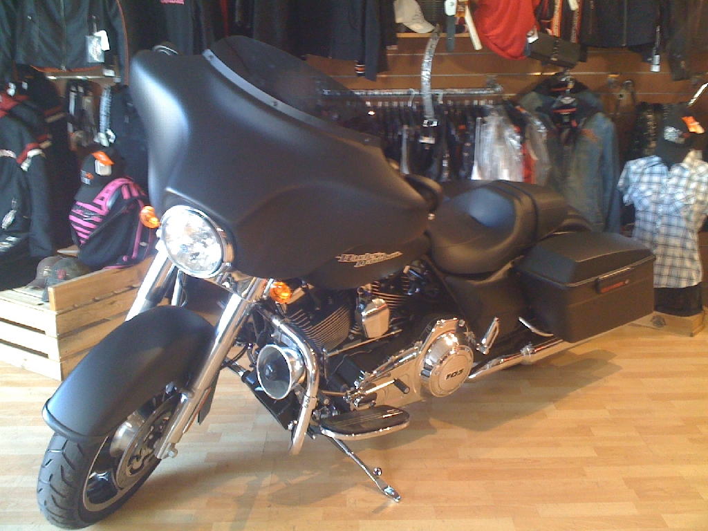 HARLEY-DAVIDSON Street Glide 1802  2011 photo 2