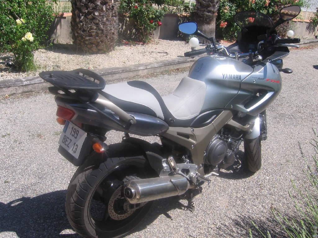 YAMAHA TDM 900  2002 photo 3
