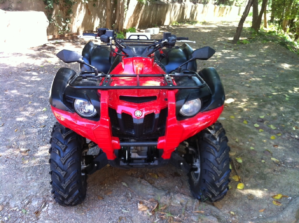 YAMAHA Grizzly 550 RED DIAMOND 2009 photo 2