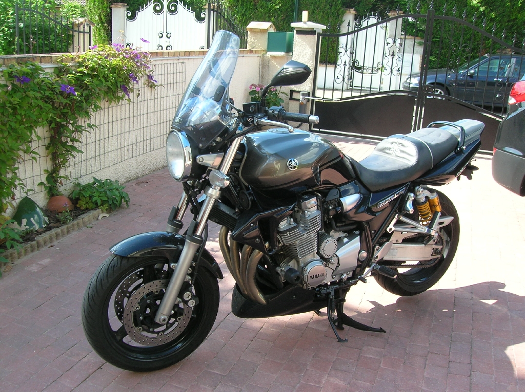 YAMAHA XJR 1300  2009 photo 3
