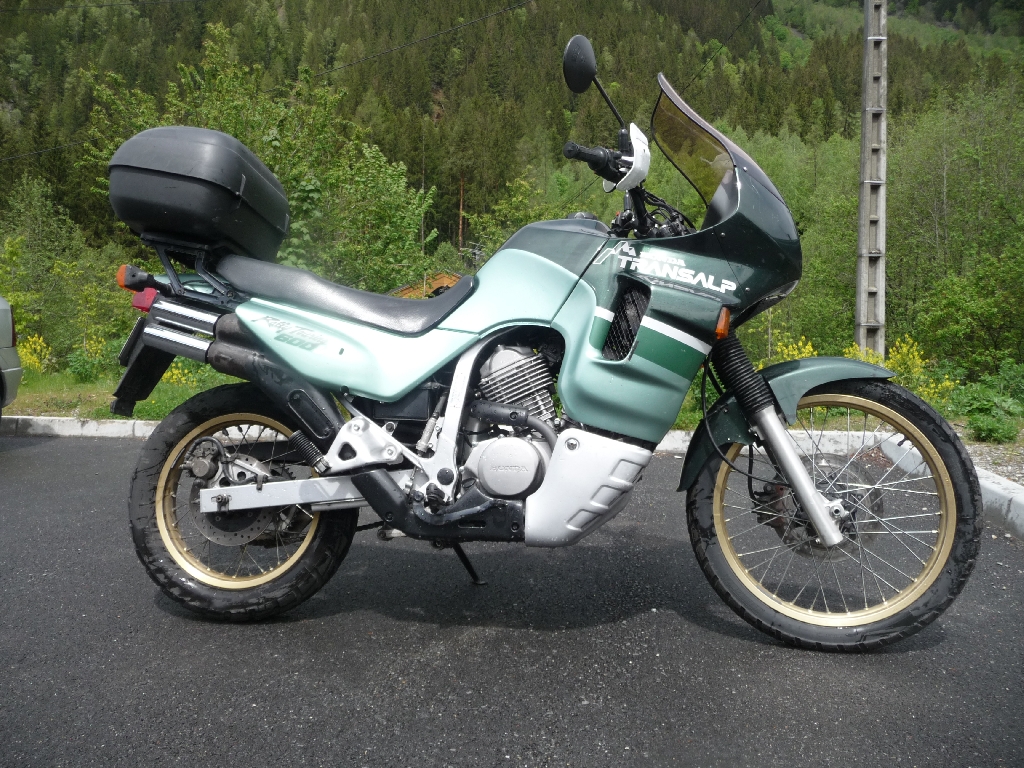 HONDA XLV 700 TRANSALP FICHE TECHNIQUE Wroc?awski Informator
