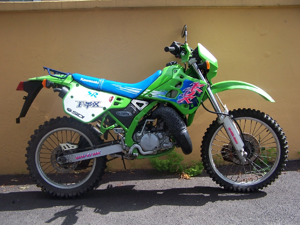 KAWASAKI KDX 125  1996 photo 2