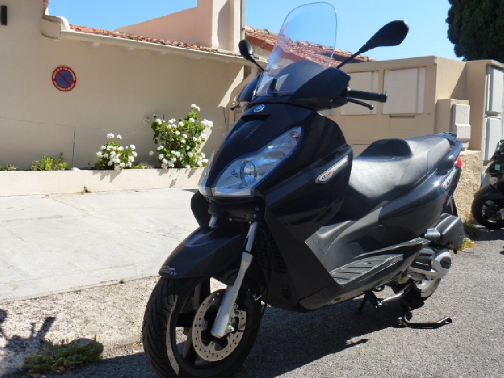 PIAGGIO X7 125  2011 photo 2