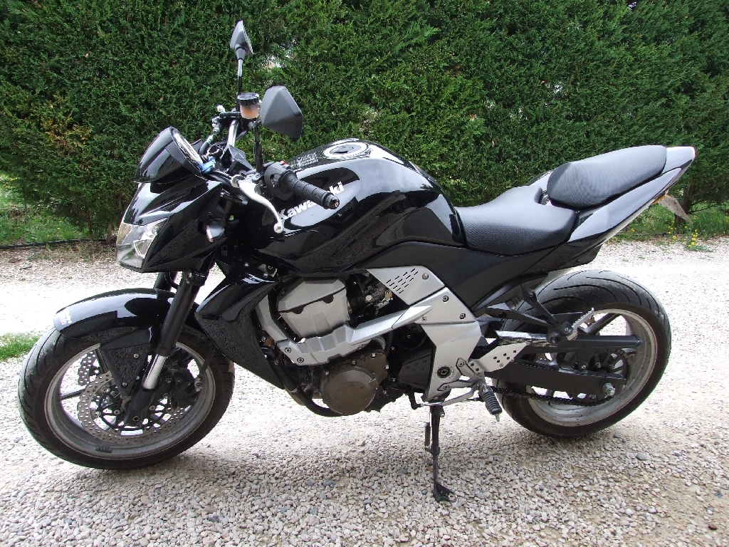 KAWASAKI Z 750  2007 photo 2