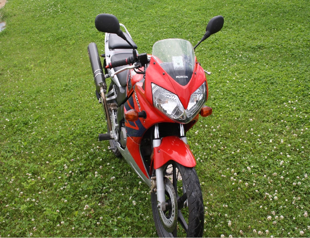 HONDA CBR 125 R 2005 d´occasion 02840 coucy les eppes