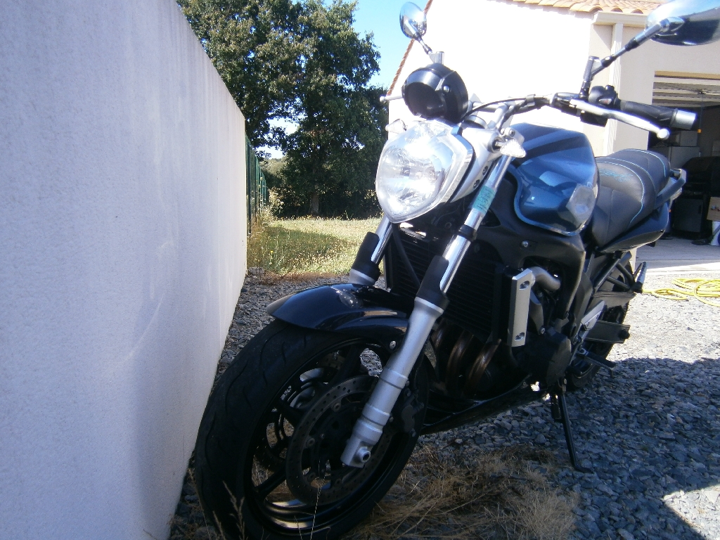 YAMAHA FZ6 N 600  2006 photo 2