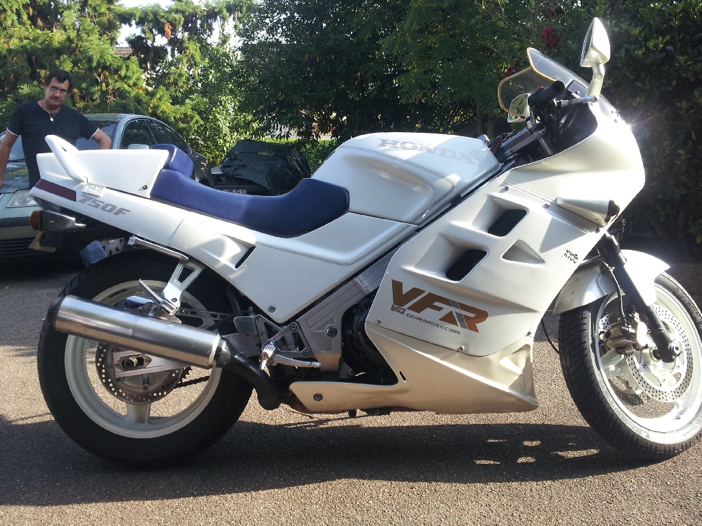 Honda vehicle description code vfr750 #7