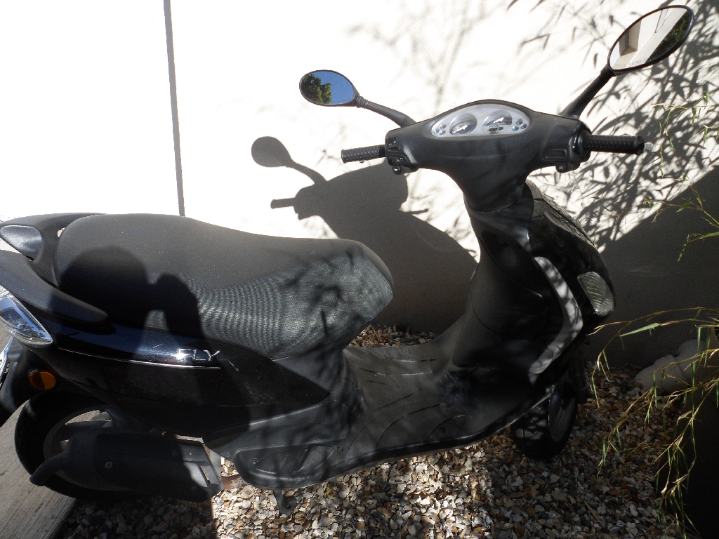 PIAGGIO Fly 50  2010 photo 3