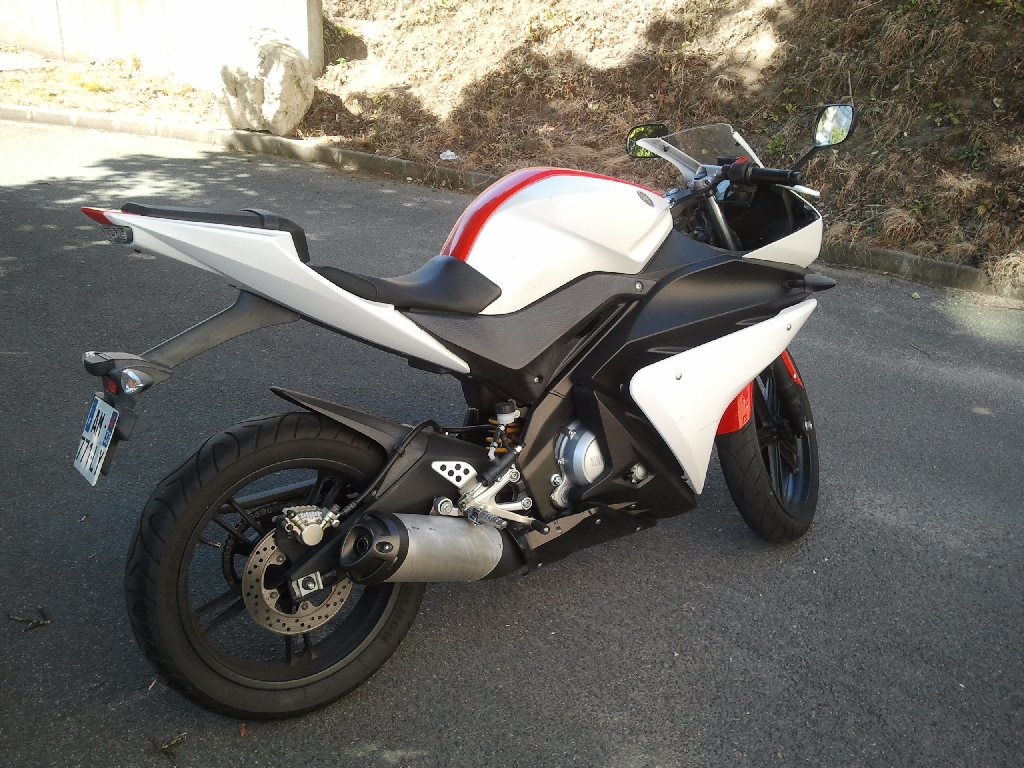 YAMAHA YZF-R125  2008 photo 3