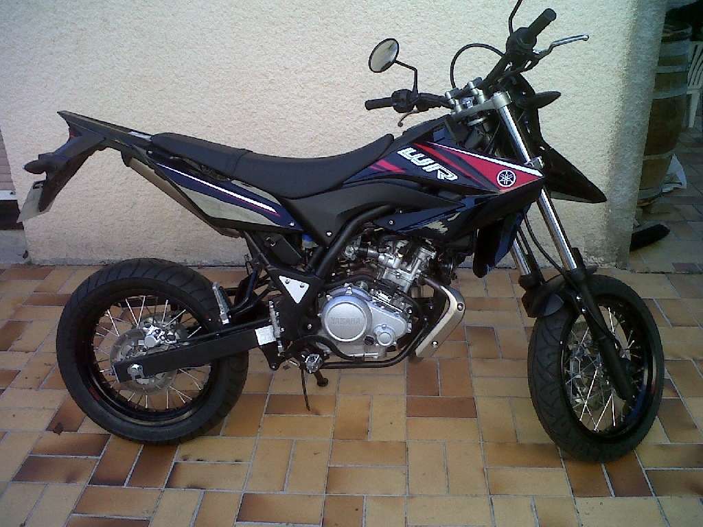 YAMAHA WR 125 X  2010 photo 2