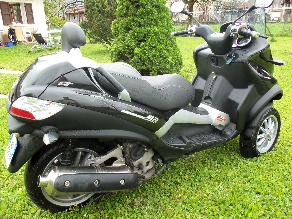 PIAGGIO MP3 400  2009 photo 3