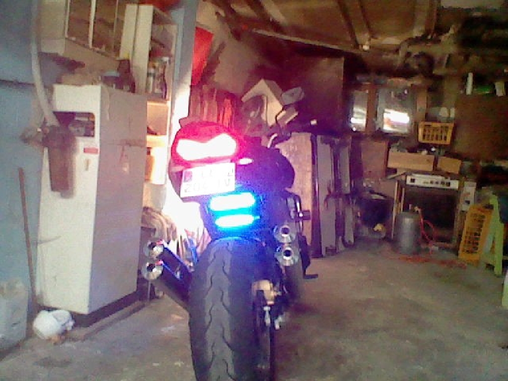 KAWASAKI Z 1000  2005 photo 2